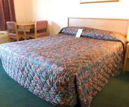 Americas Best Inn - ジャクソンビル 部屋 写真