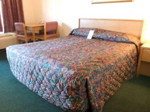 Americas Best Inn - ジャクソンビル 部屋 写真